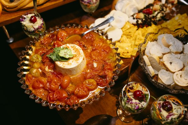 Devenez expert en raclette : astuces incontournables pour tirer le meilleur de votre appareil